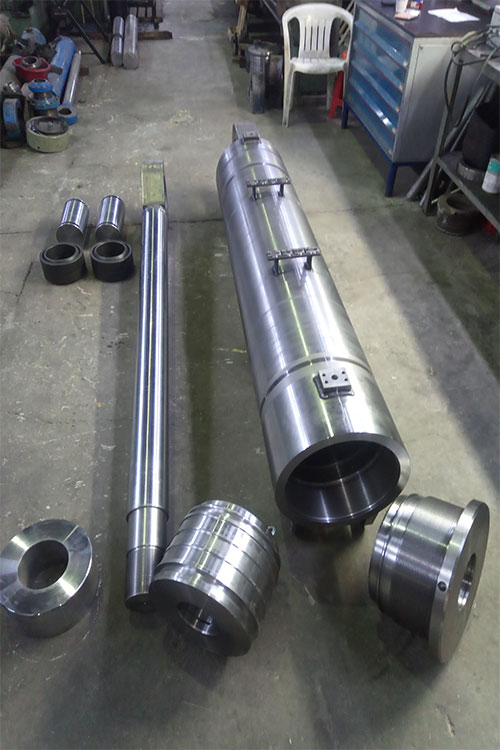 MANUFACTURE OF HYDRAULIC CYLINDERS